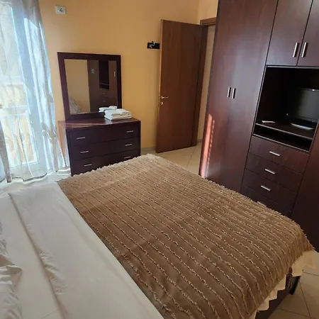 Kalpazo Skanderbeg Square Apartment