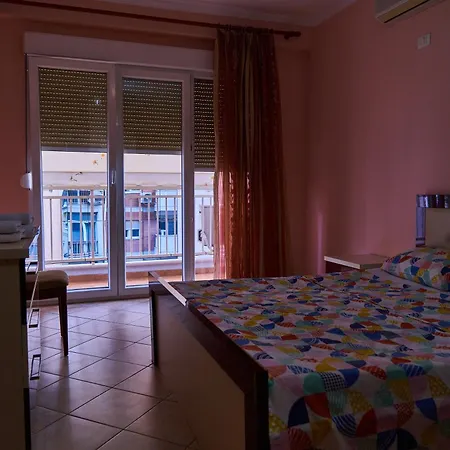 Kalpazo Skanderbeg Square Apartment